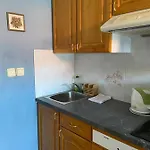 维德马尔客房公寓酒店 3* 勒什