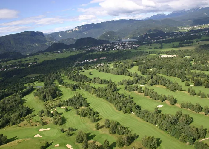 ゲストハウス Vidmar Near Bled (adults Only) レスツェ